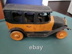 Vintage 1920s Republic Dayton Ohio Pressed Steel Antique Toy Car Yellow Cab Taxi