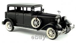 Vintage 1929 Rolls-Royce Phantom I Handcrafted Tin Car Model Ornaments Toys Gift