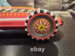Vintage 1930s MARX Tin Toy Race Car with Windup Key and Original Driver