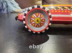 Vintage 1930s MARX Tin Toy Race Car with Windup Key and Original Driver