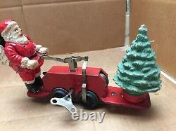 Vintage 1936 Mickey Mouse & Santa Christmas Car #1105 Lionel Corp Disney Wind Up