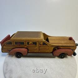Vintage 1940s Cass Toys 18 Wood Station Wagon Car with Family Dog Artwork