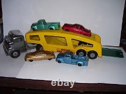 Vintage 1950's STRUCTO Toys Auto Transport Metal Hauler w Four Cars NICE FIND