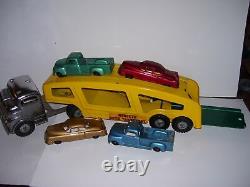 Vintage 1950's STRUCTO Toys Auto Transport Metal Hauler w Four Cars NICE FIND