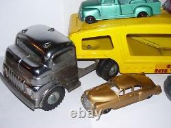 Vintage 1950's STRUCTO Toys Auto Transport Metal Hauler w Four Cars NICE FIND