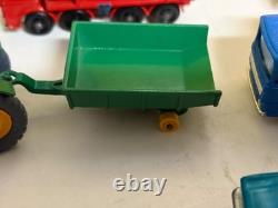 Vintage 1960s Lesney Matchbox Cars & Trucks Lot with Case (25) LOT B
