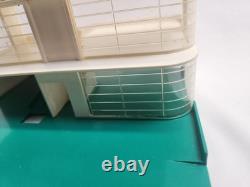 Vintage 1961 Lesney Matchbox MG-1 BP Service Station with Pumps 2 Vehicles Sign