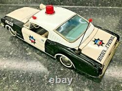 Vintage 1965 Ford Mustang Fastback Tin Friction Highway Patrol Car Police Toy16