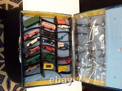 Vintage 1966 Lesney Official Matchbox Collector's Case N0 41 w Cars and Trucks