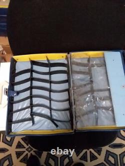 Vintage 1966 Lesney Official Matchbox Collector's Case N0 41 w Cars and Trucks