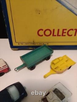 Vintage 1966 Lesney Official Matchbox Collector's Case N0 41 w Cars and Trucks