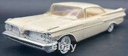 Vintage AMT 1959 Pontiac Bonneville Hardtop 1/25 Scale Model Dealer Promotional