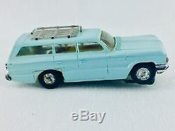 Vintage Atlas HO Scale Buick Station Wagon Slot Car Light Blue