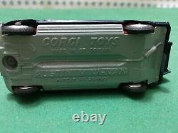 Vintage B. M. C. Mini Police Van With Tracker Dog 1/43 Corgi toys 448 Nmib