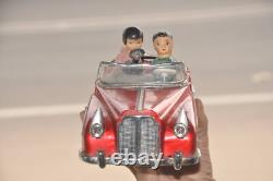 Vintage Battery Red Litho Car Fine Tin Toy, Japan