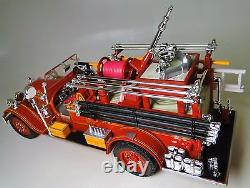 Vintage Classic Antique Red Fire Engine Truck Metal Dream Model Car Pickup Promo