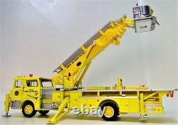 Vintage Classic Antique Red Fire Engine Truck Metal Tower Model Car Pickup Promo