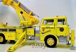 Vintage Classic Antique Red Fire Engine Truck Metal Tower Model Car Pickup Promo