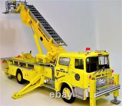 Vintage Classic Antique Red Fire Engine Truck Metal Tower Model Car Pickup Promo