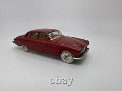 Vintage Corgi #238 Jaguar Mark X Saloon And Has Luggage! Rare! 1 Tire Different