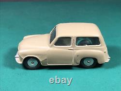 Vintage Corgi Toys 206 Hillman Husky Car With Original Blue Box