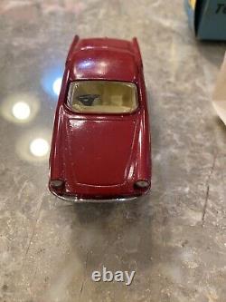 Vintage Corgi Toys 222 Renault Floride In Maroon Great Condition In Original Box