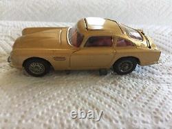 Vintage Corgi Toys 261 James Bond 007 Gold Aston Martin DB5 Goldfinger