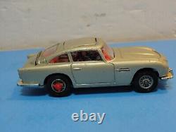 Vintage Corgi Toys James Bond Aston Martin DB5 #270