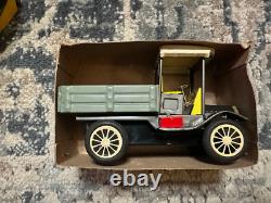 Vintage Cragstan Delivery Truck Tin Toy Car metal friction pick-up Japan MIB