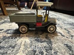 Vintage Cragstan Delivery Truck Tin Toy Car metal friction pick-up Japan MIB
