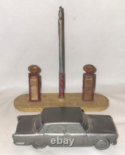 Vintage Dai Cast Car Fiat 1800 Corgi Toys & Esso Petrol Station Dinky England