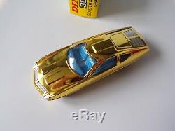 Vintage Dinky Toys #352 Gerry Anderson's UFO Gold Ed Straker's Car Diecast Model