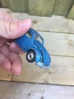 Vintage Dinky Toys Car 129 Volkswagen VW Beetle 1300 sedan painted silver base