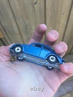 Vintage Dinky Toys Car 129 Volkswagen VW Beetle 1300 sedan painted silver base