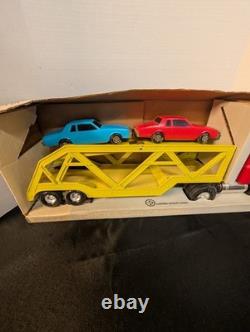 Vintage ERTL Toys International Transtar Truck Car Carrier Truck 80s In Box