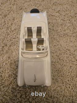 Vintage Ford Convert Fly Model Car Die-cast Scale 124 With Original 1958 BoxAMT