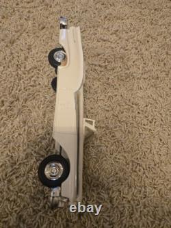 Vintage Ford Convert Fly Model Car Die-cast Scale 124 With Original 1958 BoxAMT