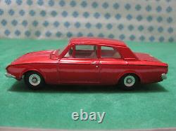 Vintage Ford Corsair 1/43 Dinky toys 130