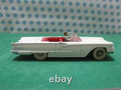 Vintage Ford Thunderbird Convertible 1/43 Dinky toys 555