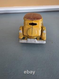 Vintage Hubley / Other Cast iron SEDAN Car 3 1/2 Long