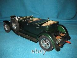 Vintage Hubley Toys Set of 2 cars 864K Lancaster PA Made in USA