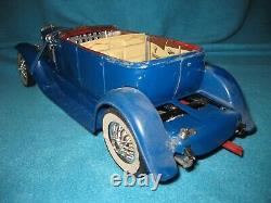 Vintage Hubley Toys Set of 2 cars 864K Lancaster PA Made in USA