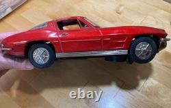 Vintage Ichada 1963 Corvette Stingray Tin Toy Car Japan Battery Op Red RARE