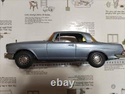 Vintage Ichiko Mercedes Benz 300SE Tinplate Toy Car Made in Japan Collectible