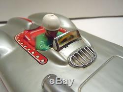 Vintage Japan Kosuge/San Tin Battery Op Benz Racer Car in BOX. Great Cond. Works