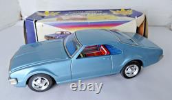 Vintage Japan Tin Battery Operated Oldsmobile Toronado Toy Car Works withBox Taiyo