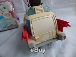 Vintage Kenner Ghostbusters Ecto 1 Vehicle Car Ghost Blaster Seat Cadillac Toy