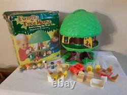 Vintage Kenner Tree Tots Family Tree House Dog Kennel Swing Car HTF COMPLETE