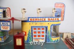 Vintage Keystone Toys Garage Service Gas Station Bus car playset gas pumps