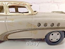 Vintage Kosuge Marusan 1953 Buick Roadmaster non Friction Tin Car
